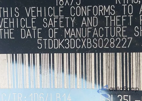 2011 Toyota Sienna Xle из США, поврежденный, VIN 5TDDK3DCXBS028227